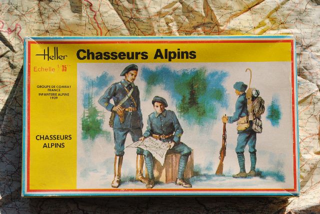 Heller HLR136 CHASSEURS ALPINS Scale Soldiers